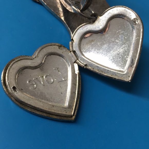 🖤Vtg heart locket & Angel charms keychain - Picture 8 of 12